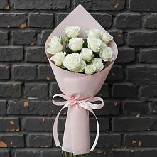 Букет цветов из:  Розы #REPLACE_PRED# Сурское
