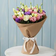 Букет цветов из:  Лизиантусы #REPLACE_PRED# Сурское